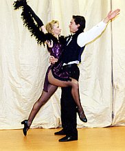 2000 - Choreographie von Karin Lenk: Premiere 8. Tanzwoche in Eisenhüttenstadt aus dem "Musical-Medley"