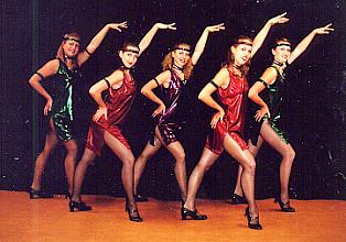 2000 - Choreographie von Karin Lenk: Premiere 8. Tanzwoche in Eisenhüttenstadt aus dem "Musical-Medley"